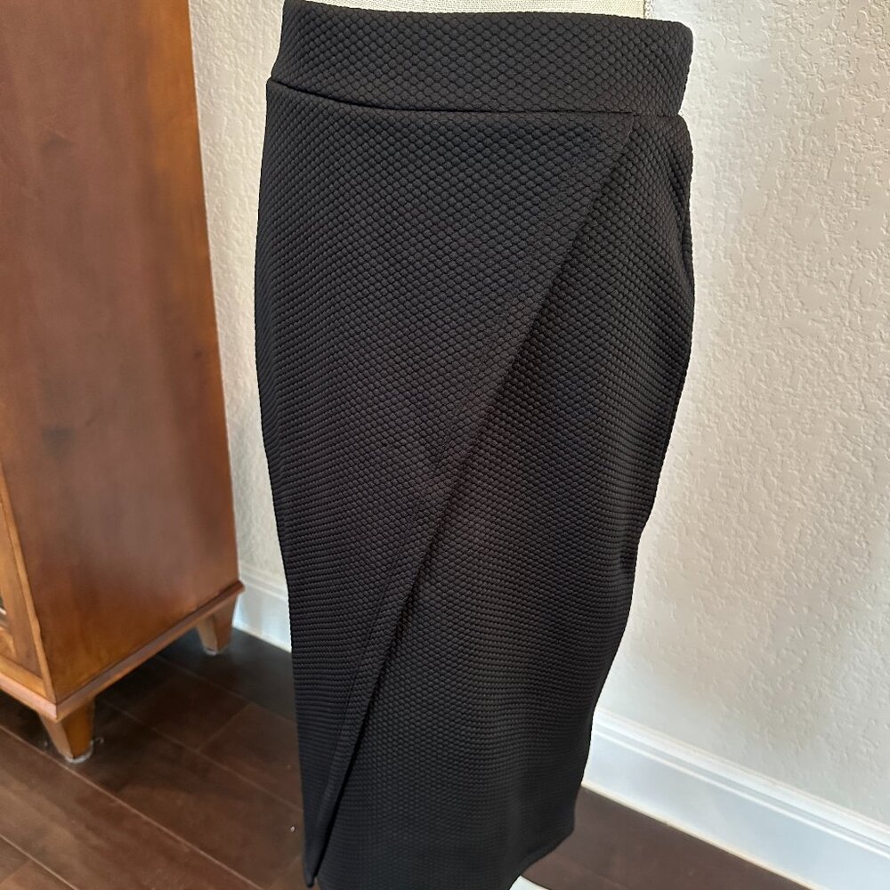 DKNY Long Bodycon Skirt- XS - Picture 9 of 10
